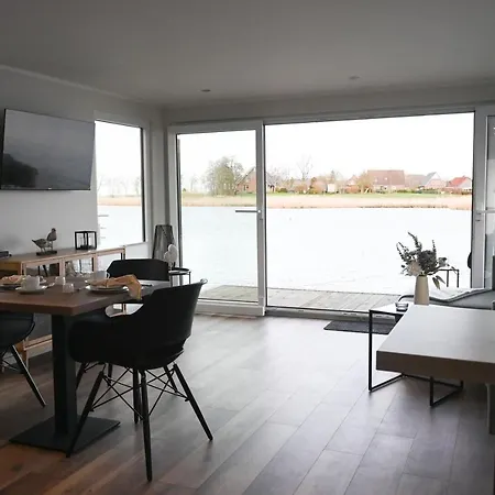 Botel Hausboot Kajuete Am Nixensteg Am Wangermeer Mit Hund *
